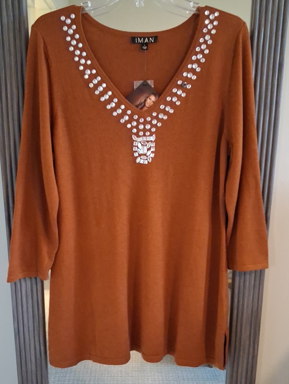 IMAN Global Chic Touch "Saddle Brown" Rhinestone Detail Tunic Sweater ** Size L